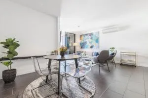 VAQUAY Bronte In Southbank - Melbourne