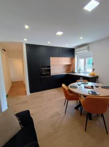 Apartments by the sea Povlja, Brac - 23236