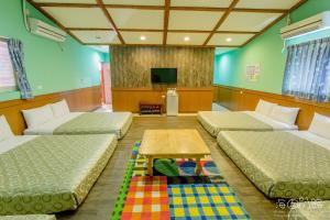 Phòng Tập thể 12 người (12 Person Dormitory)
