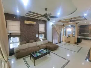 Semi- D With Garden - Sungai Lalang