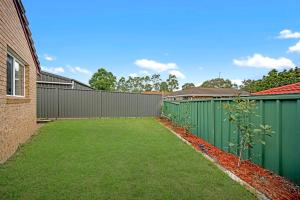 Discover Mount Annan Spacious 6-BR House