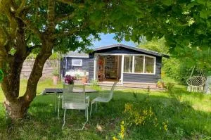 Peace And Quiet In Idyllic Original Cottage - Gørlev