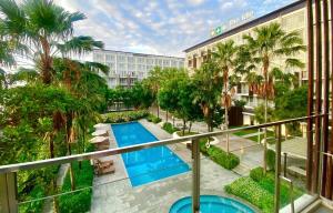 The Idle Hotel and Residence