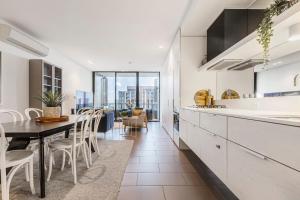 VAQUAY Imperial In Southbank