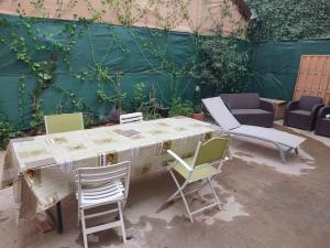 Gite 2 chambres avec cours