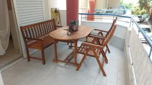 Sea Breeze - Polykhrono