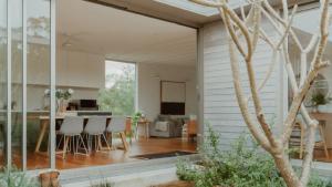 Courtyard House On Mungo