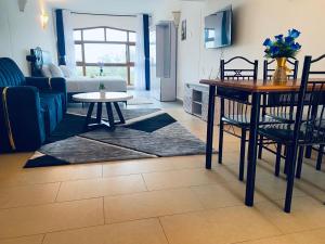 Seabreeze suites Villa