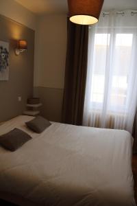 Hotels Coliwork Le Saint Romain : photos des chambres