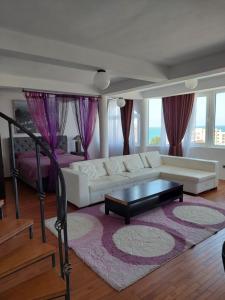 Duplex Apartment room in Accommodation Royal Azur