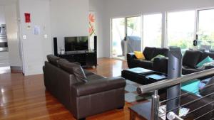 Stylish Contemporary Townhouse, Wifi, Air - Con
