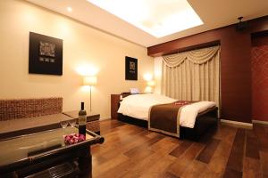 Asian Hotel CYALA - Adult Only