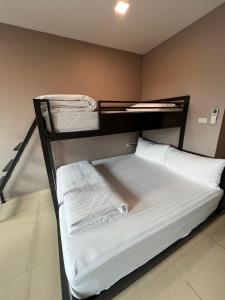 NORN Canalside Bangkok Hotel โรงแรมนอนริมคลอง