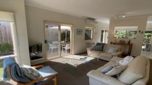 A Travellers Delight On Kikarra Wifi