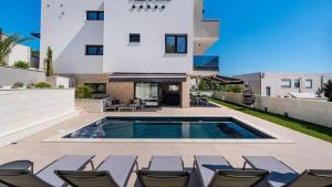 Villa Bura 