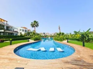 Serene Three-Bedroom Retreat in Unforgettable Setting - Kalogrea