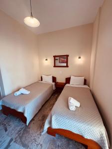 Acrogiali Rooms