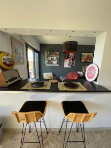 Appartements Superbe appartement climatise - calme absolu : Appartement 1 Chambre