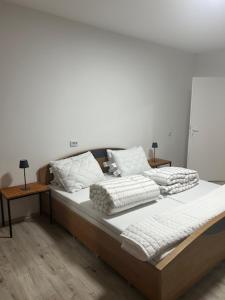 Sleep and Fly room's by Dado & Lela