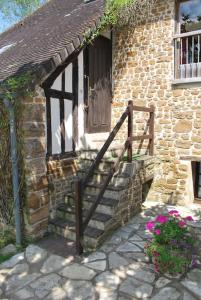 Les Roses, avec piscine, tennis et lac privatif