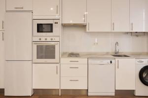 Amplio alojamiento centro barrio del Oeste