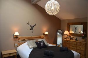 Chalets Chalet avec Jacuzzi, billard, jardin clos, proche Paradiski : photos des chambres