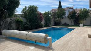 Villas VILLA FLAVIE- Luxueuse - Confort Jardin Barcecue Borne Recharge Electrique 10min PLAGE- FAMILLE-PISCINE-TOP PROS SERVICES Conciergerie : photos des chambres