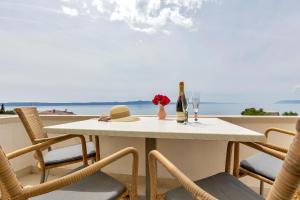 Grand View Apartments