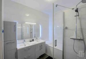 Appartements Le Jasmin / Proche Gare : Appartement 3 Chambres