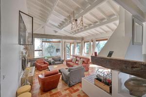 Maisons de vacances Grande villa avec piscine pres d-Avignon - Jonquerettes : photos des chambres