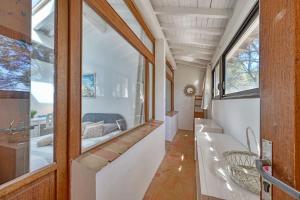 Maisons de vacances Grande villa avec piscine pres d-Avignon - Jonquerettes : photos des chambres