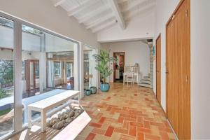 Maisons de vacances Grande villa avec piscine pres d-Avignon - Jonquerettes : photos des chambres