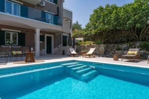 Villa Mamma Mia, a 6-bedroom property with 40sqm pool