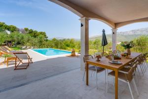 Villa Mamma Mia, a 6-bedroom property with 40sqm pool