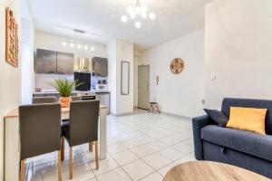 Appartements Le Jacques - Proche centre - RDC - Netflix : photos des chambres
