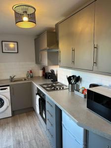 Storey Apartment - downstairs 2bed flat