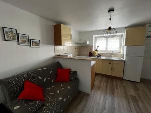 Appartements #Le Capitaine - Proche Stadium -F2 Rez-de-chaussee : photos des chambres