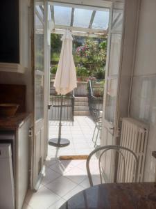 Maisons de vacances La maison du jardin : photos des chambres