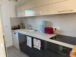 Maisons de vacances Maison 6 personnes St Cannat - 15 min Aix en Provence : photos des chambres