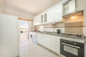 GuestReady - Caparica Beach Lovers Dream