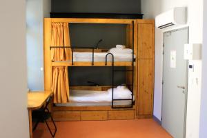 Auberges de jeunesse Auberge Le LEO de FOIX : photos des chambres