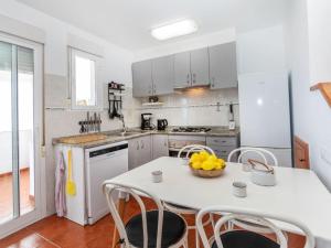 Holiday Home Sascha by Interhome