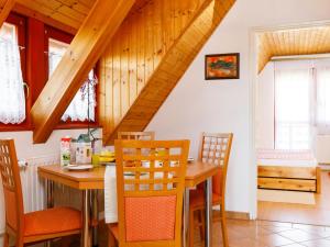 Holiday Home Emi by Interhome