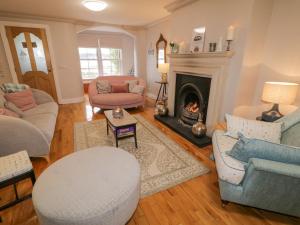 3 Coastguard Station