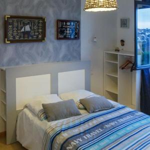 A 800 m de la plage, Appartements de 3 à 9 chambres avec jardin