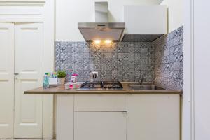 A pochi passi da Piazza del Gesù by Wonderful Italy