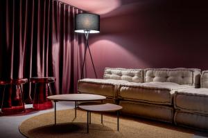 MonKeys Apartments Trastamara Billiard Room