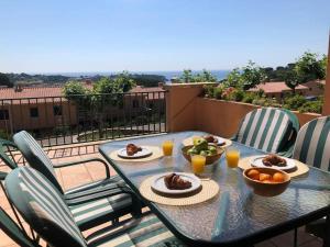 Sagaró sea house-garden-barbacue-8 pax-sea view