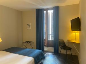 Hotels Grand Hotel De Calvi : photos des chambres