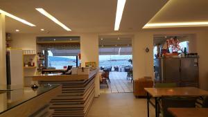Artemis Hotel